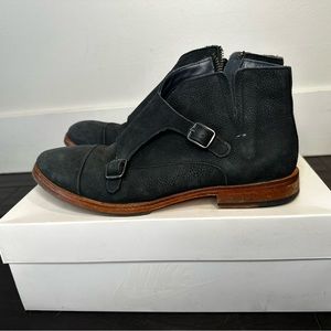 Women’s J Shoes boots, zip up
